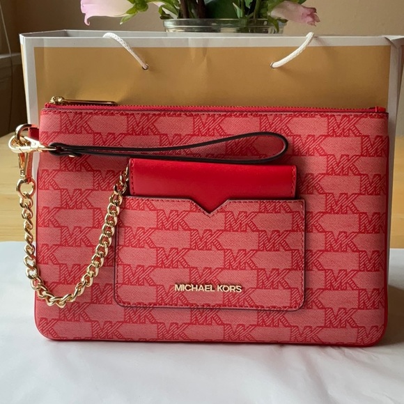 🌹MICHAEL KORS JET SET LOGO 2 - 1 WRISTLET 🌹 NWT 🌹 - Picture 5 of 16